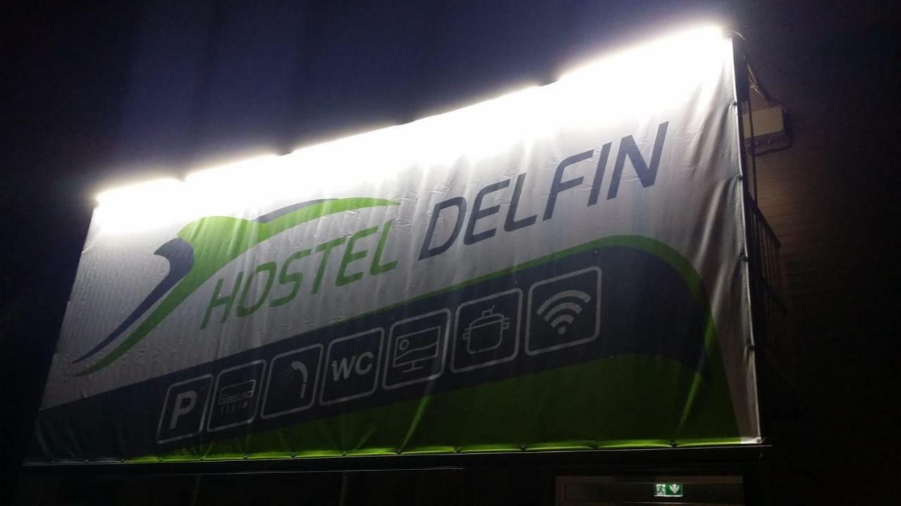 Delfin Hostel Štúrovo Екстериор снимка