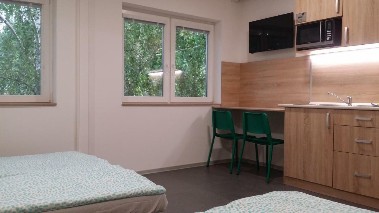 Delfin Hostel Štúrovo Екстериор снимка